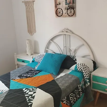 St Nicolas Vut42/000161 *